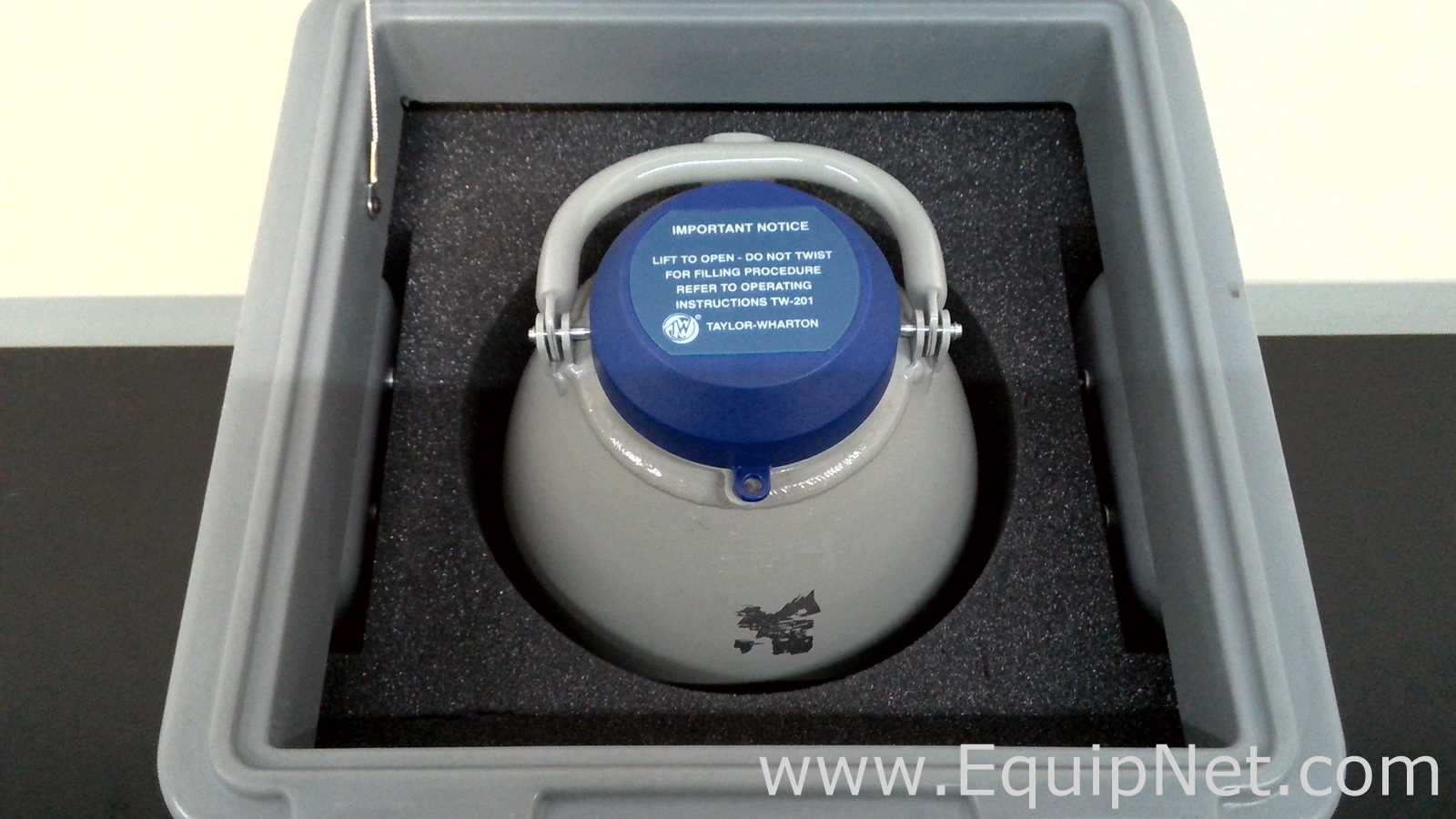 Taylor-Wharton CX100B-11M Cryogenic Shipper with Protective Case