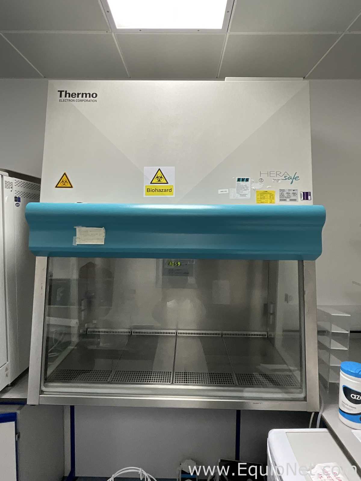 Cabine de Segurança Biológica Thermo Electron Corporation HeraSafe KS12