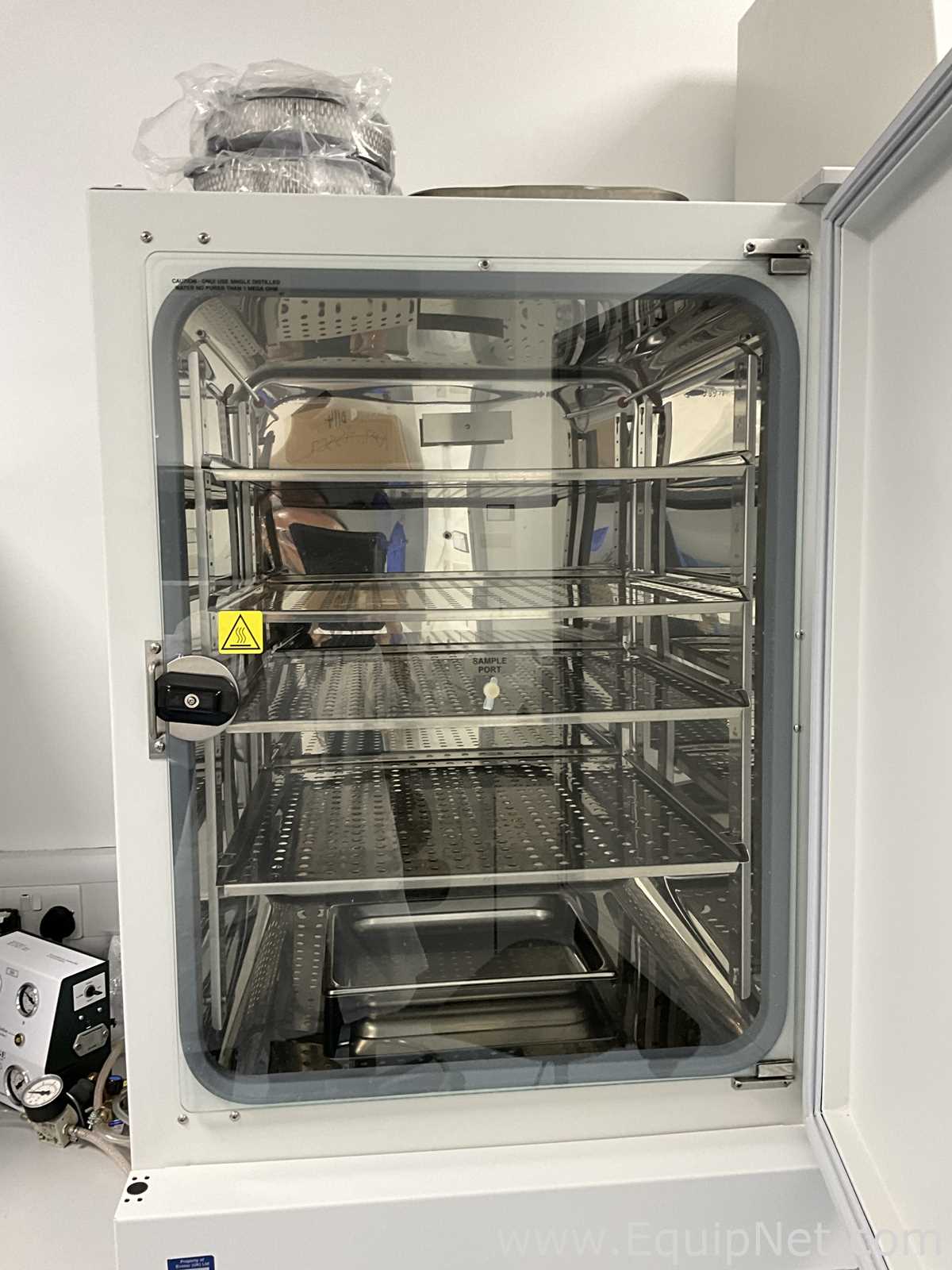 Nuaire NU5810E Incubator