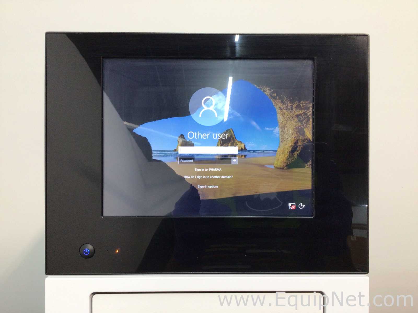 Perkin Elmer LabChip GX II Touch HT Protein Characterization System