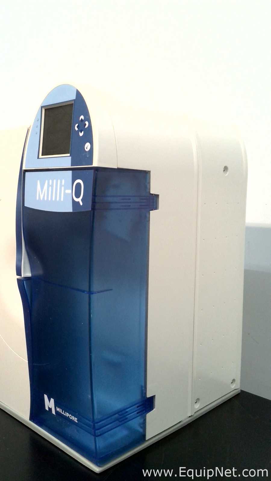 Sistema de Purificação e Destilação de Água Millipore Milli-Q Reference