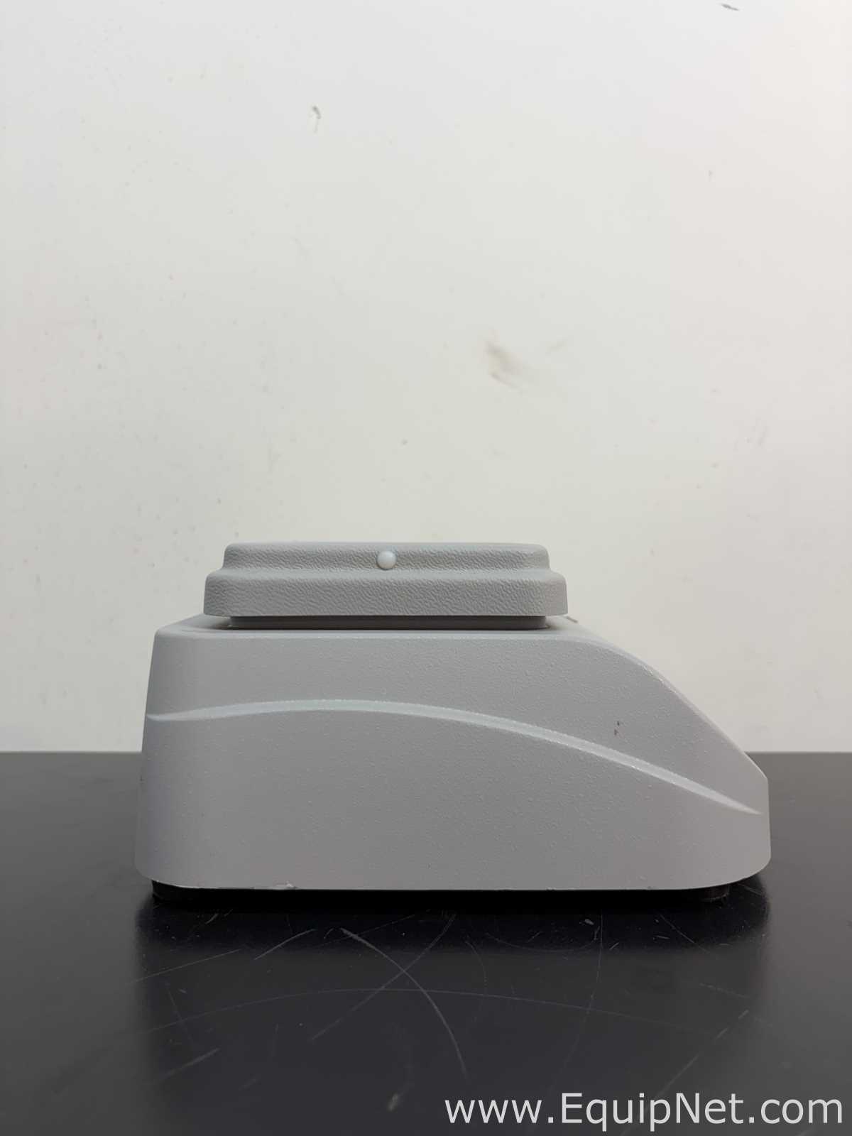 lote de  2 Misturador para Laboratórios Thermo Scientific 13687716