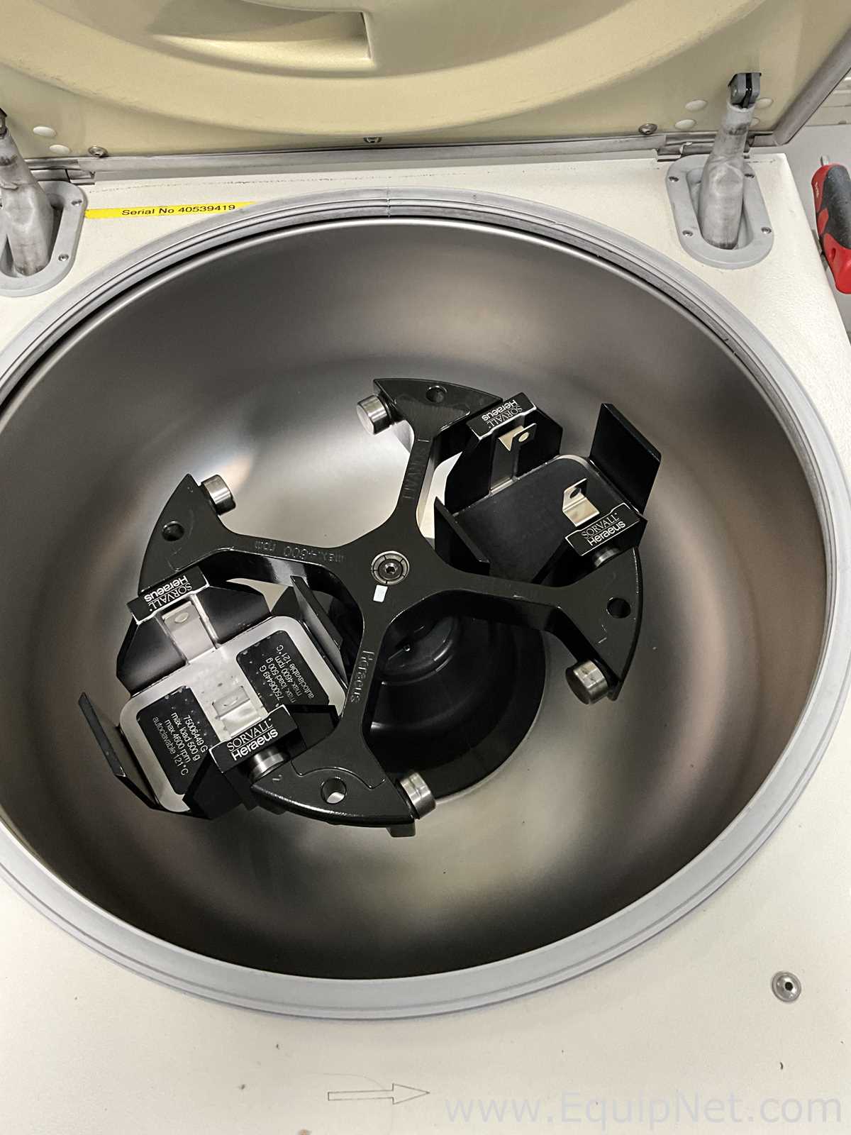 Centrífuga para Laboratórios Thermo Electron Corporation Multifuge 3S