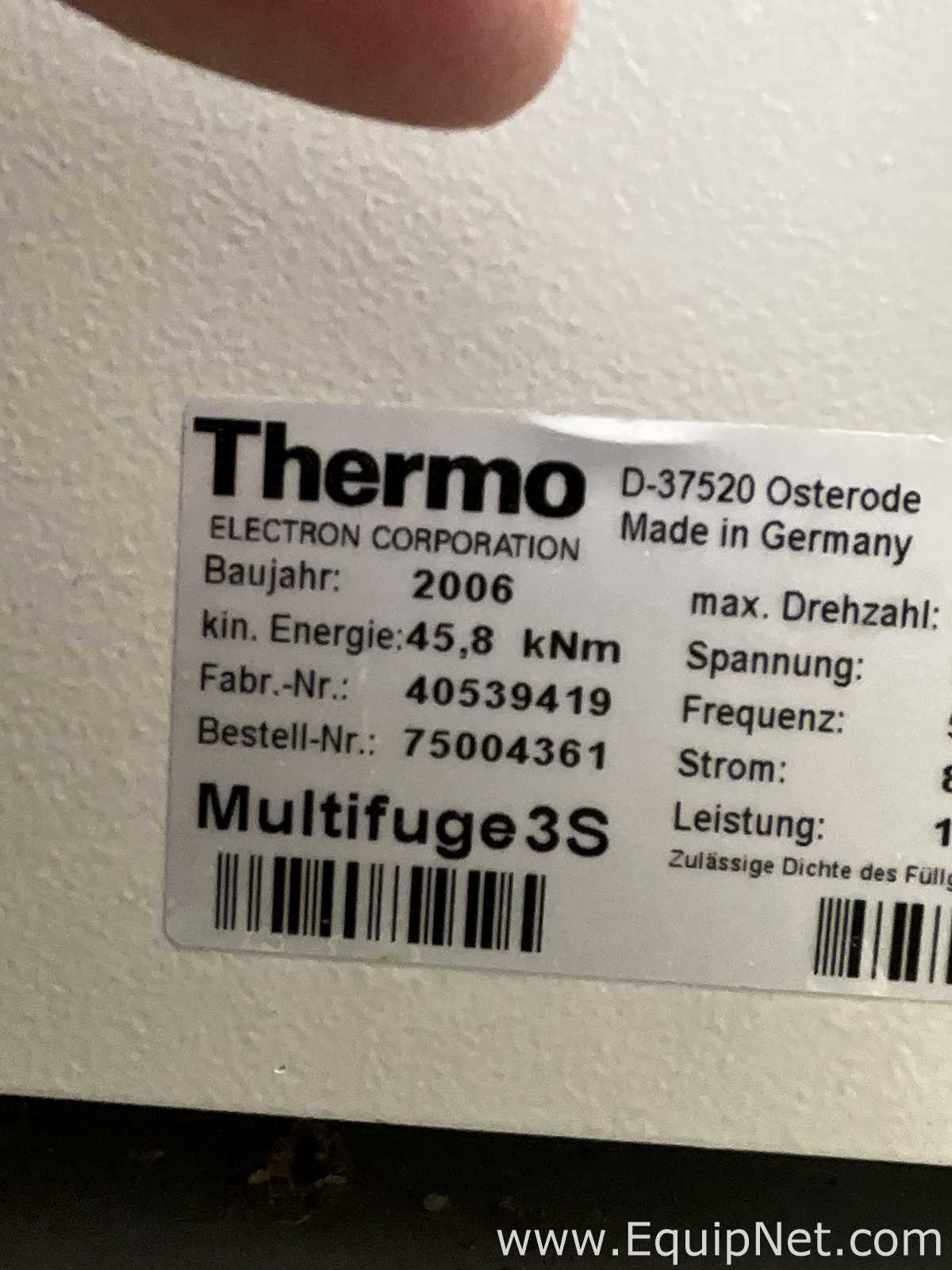 Centrífuga para Laboratórios Thermo Electron Corporation Multifuge 3S