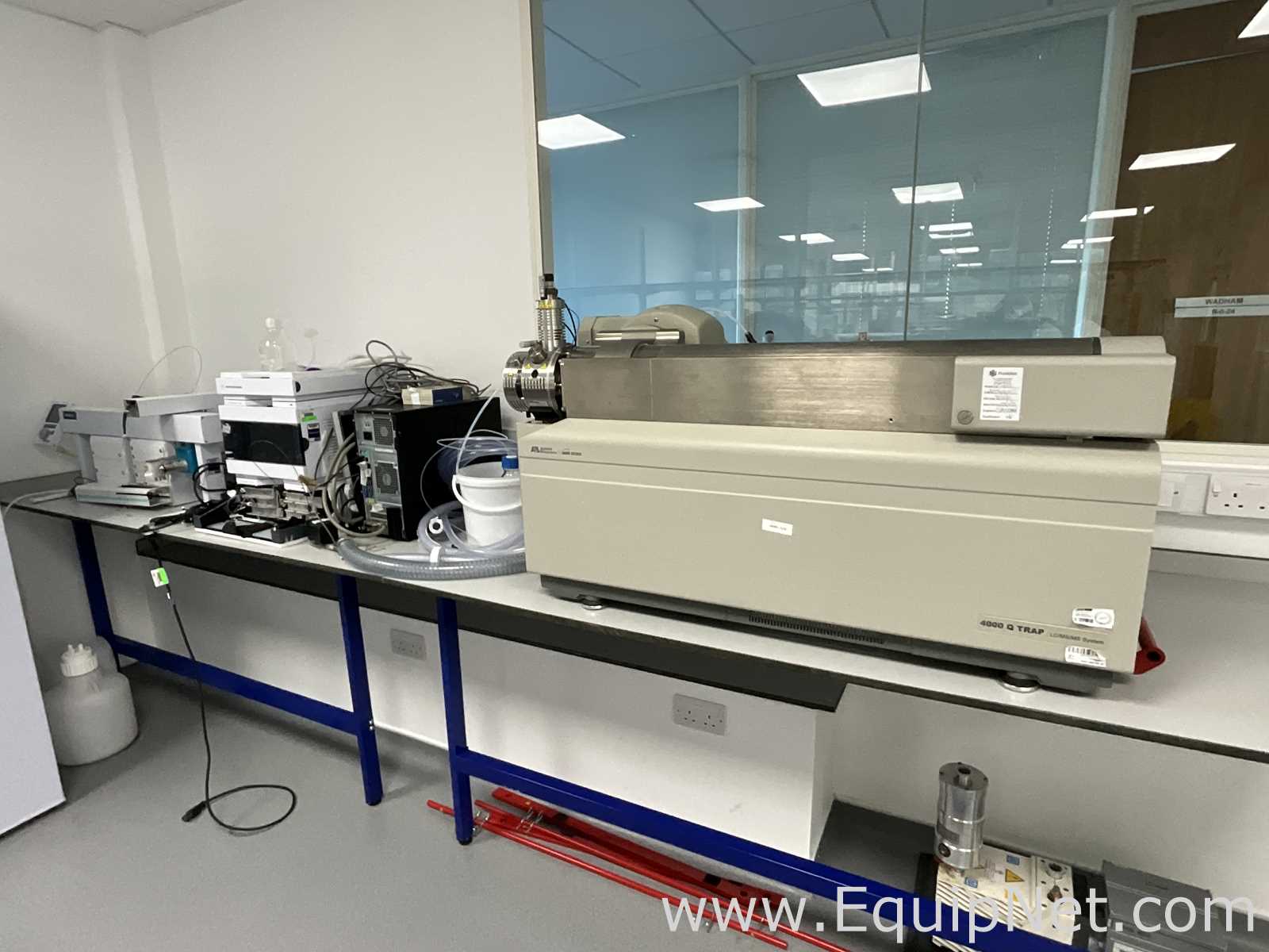 AB Sciex 4000 Q TRAP LC/MS Mass Spectrometer With Agilent Infinity 1290 HPLC System