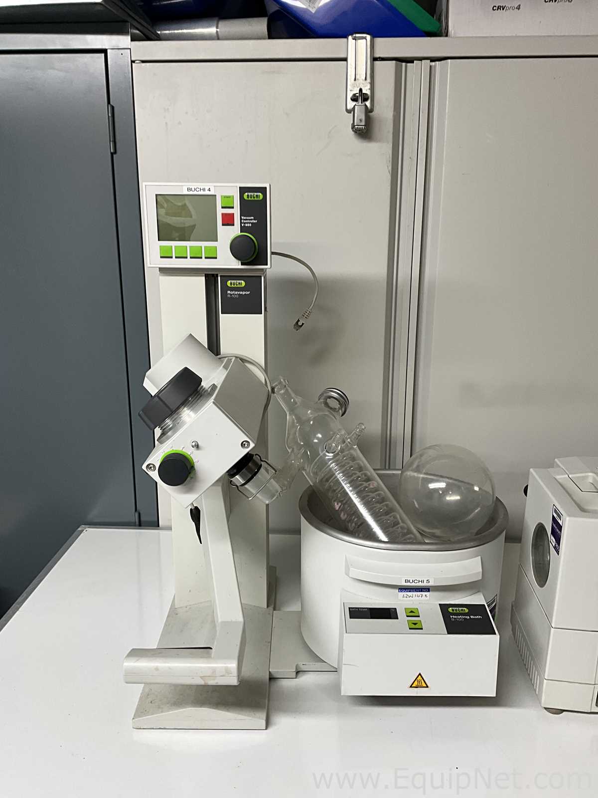 Buchi Labortechnik AG R-100 Evaporator With B-100 Heating Bath V-700 Vacuum Pump and V-850 Interface