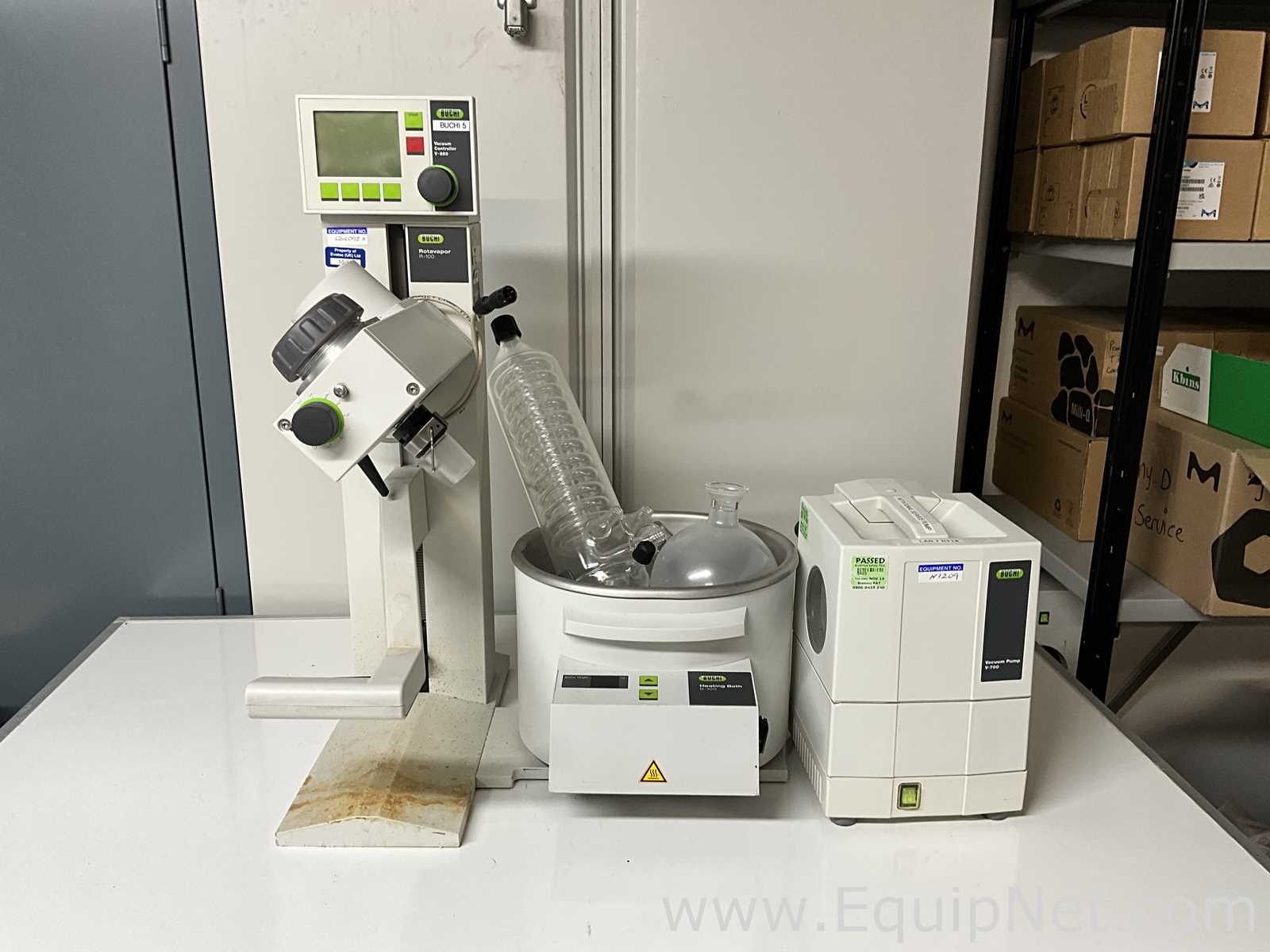 Buchi Labortechnik AG R-100 Evaporator With B-100 Heating Bath V-700 Vacuum Pump and V-850 Interface