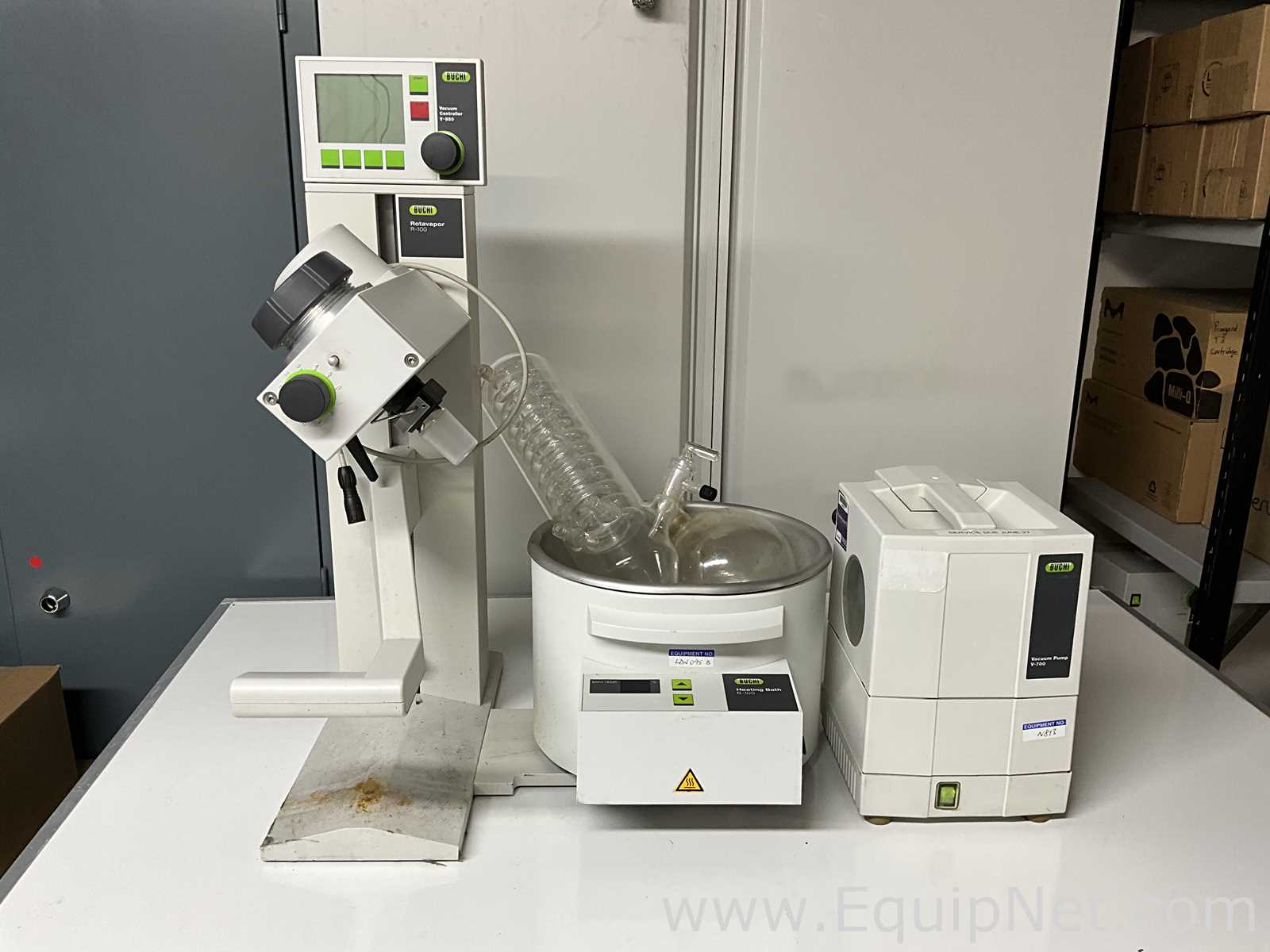 Buchi Labortechnik AG R-100 Evaporator With B-100 Heating Bath V-700 Vacuum Pump and V-850 Interface