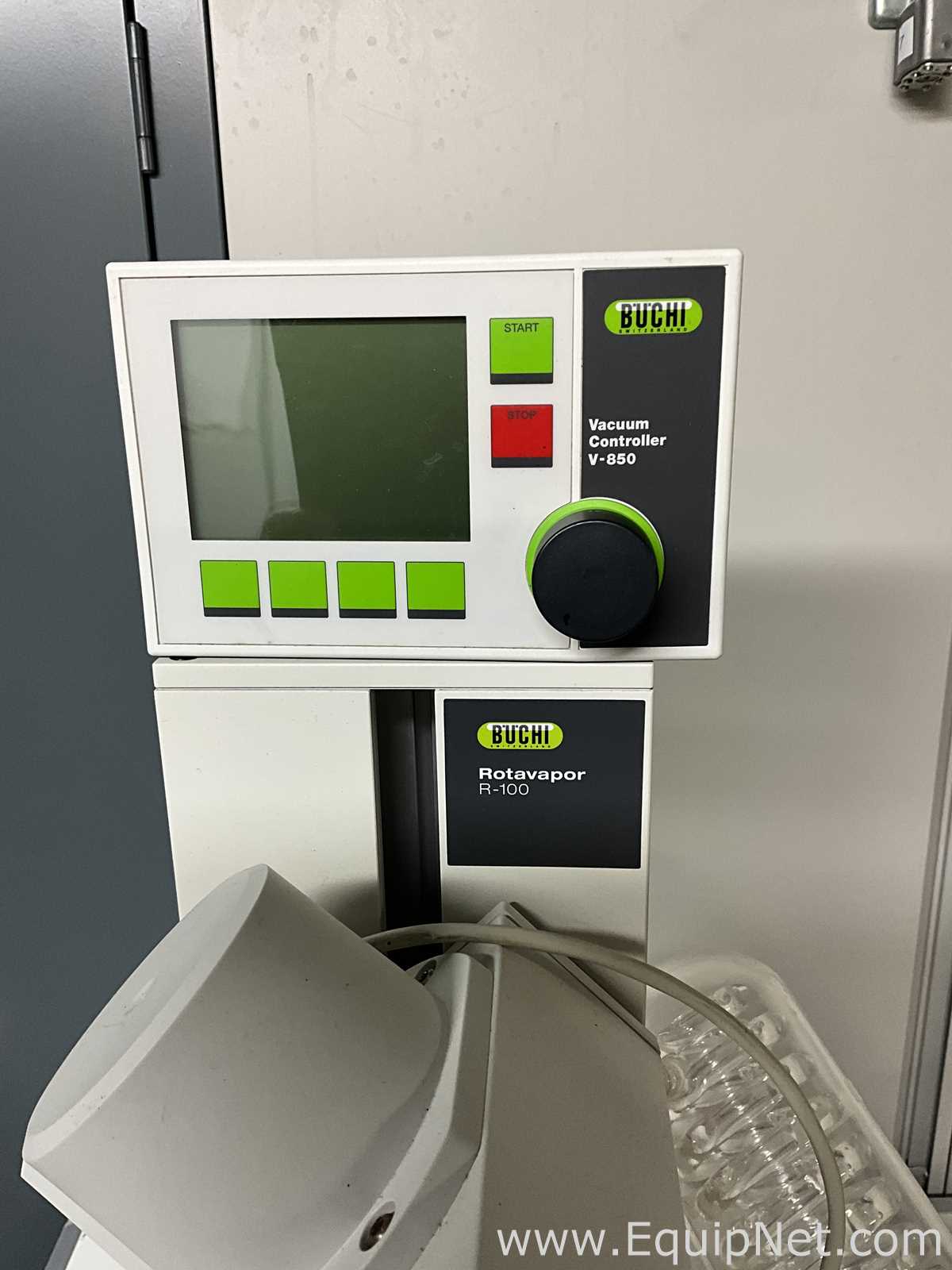 Buchi Labortechnik AG R-100 Evaporator With B-100 Heating Bath V-700 Vacuum Pump and V-850 Interface