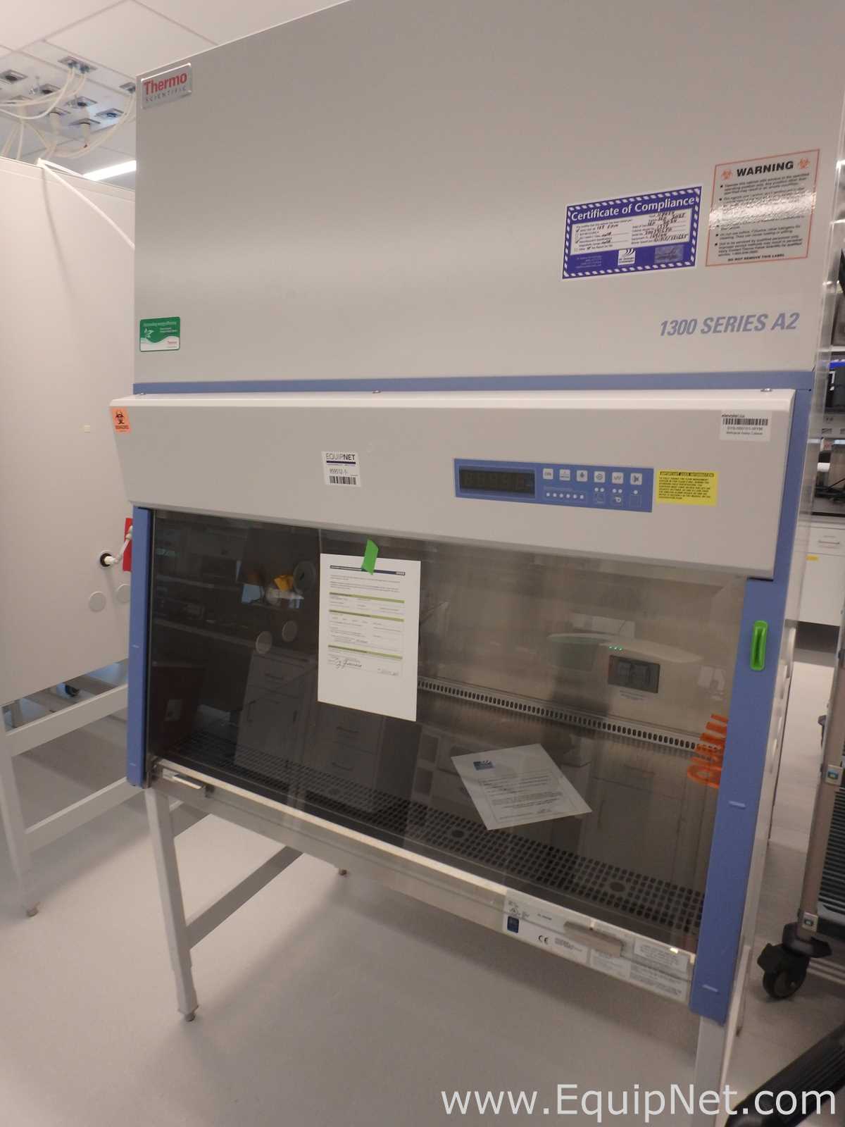 Thermo Scientific 1300 Series 1375 A2 4 Foot Biological Safety Cabinet With Stand