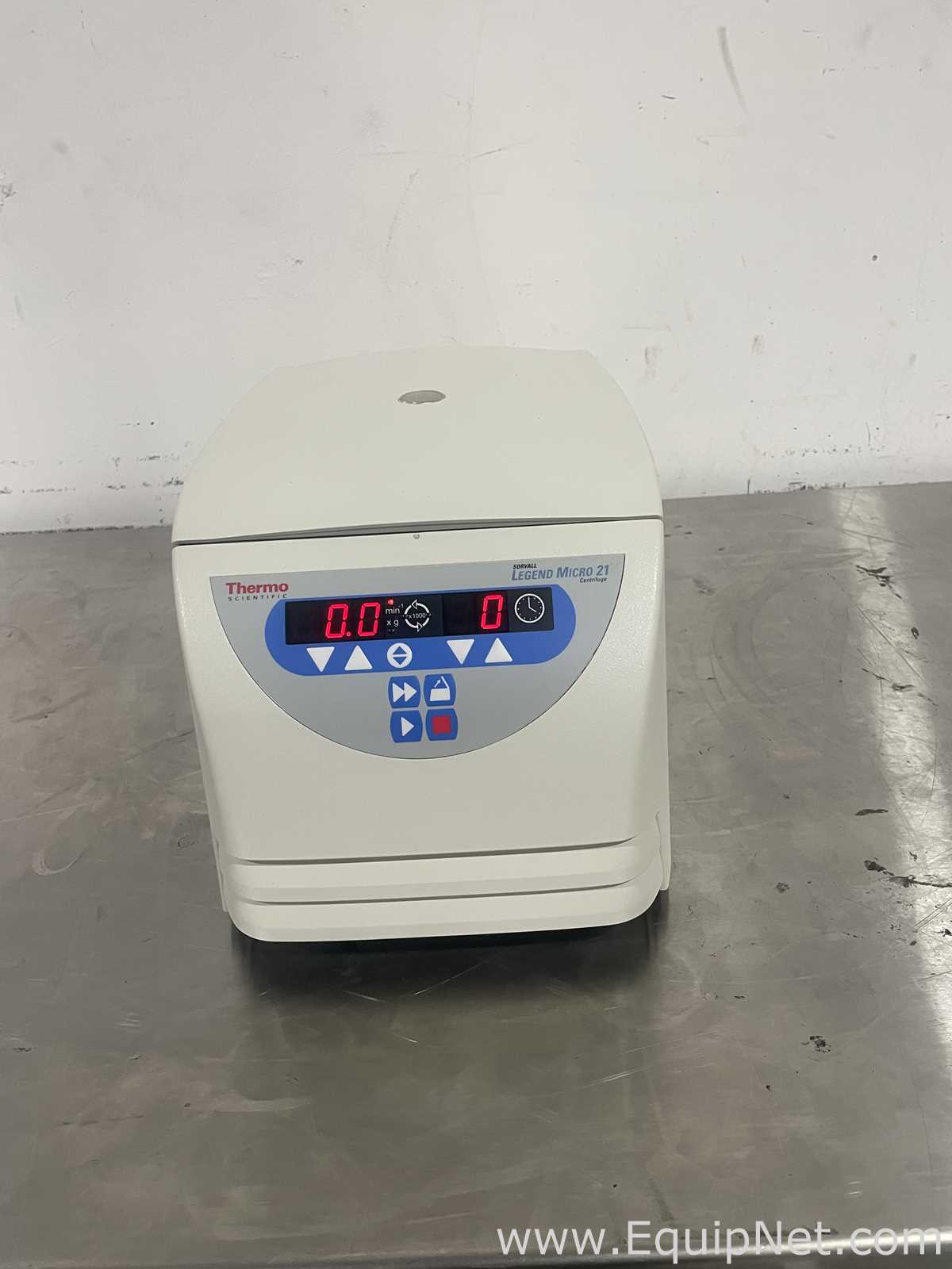 Centrífuga para Laboratórios Thermo Fisher Scientific Sorvall Legend Micro 21