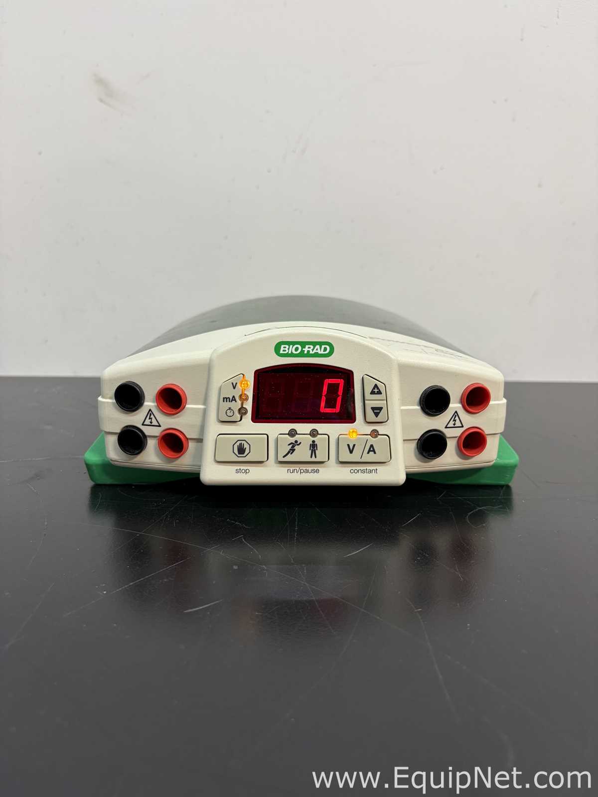 Lot of Invitrogen PowerEase 500 and Bio-Rad Power Pac Basic Power Supplies With Buffer Tanks