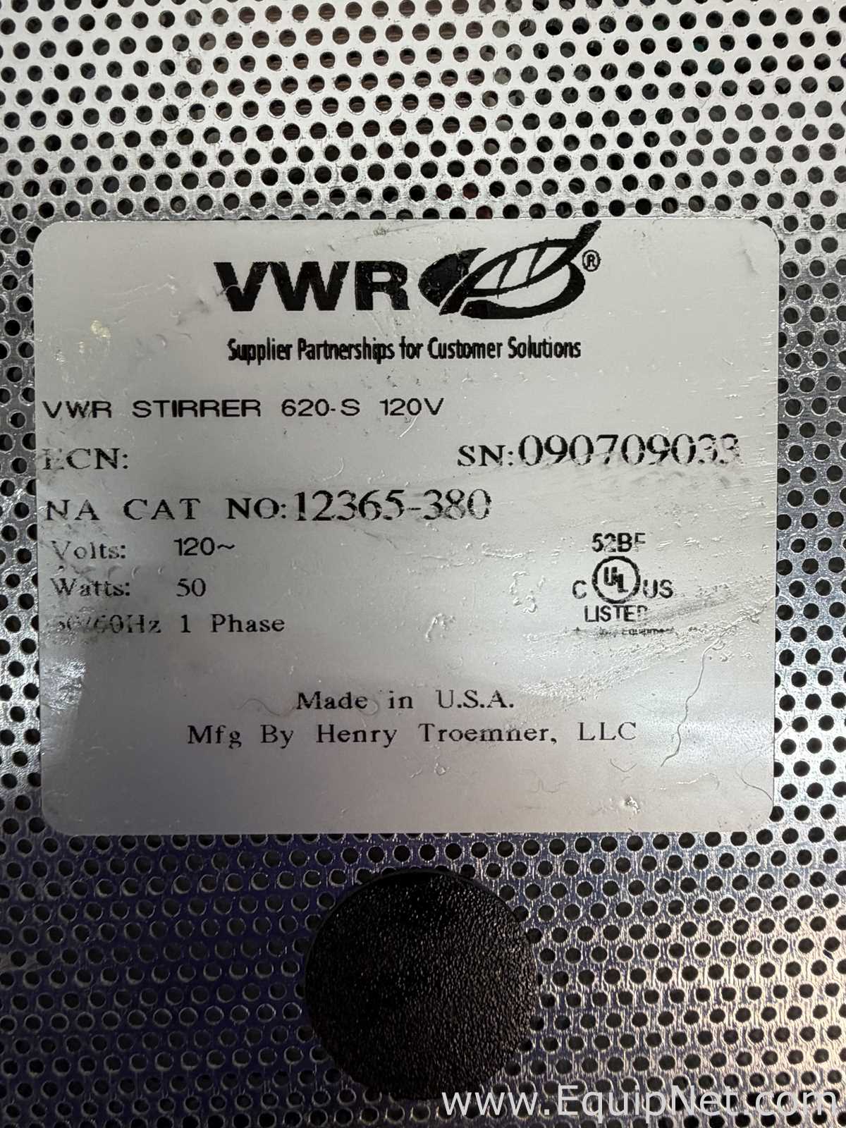Lot of IKA C-Mag HS 7 Digital Hot Plate Stirrer and VWR 12365-380 620-S Analog Stirrer