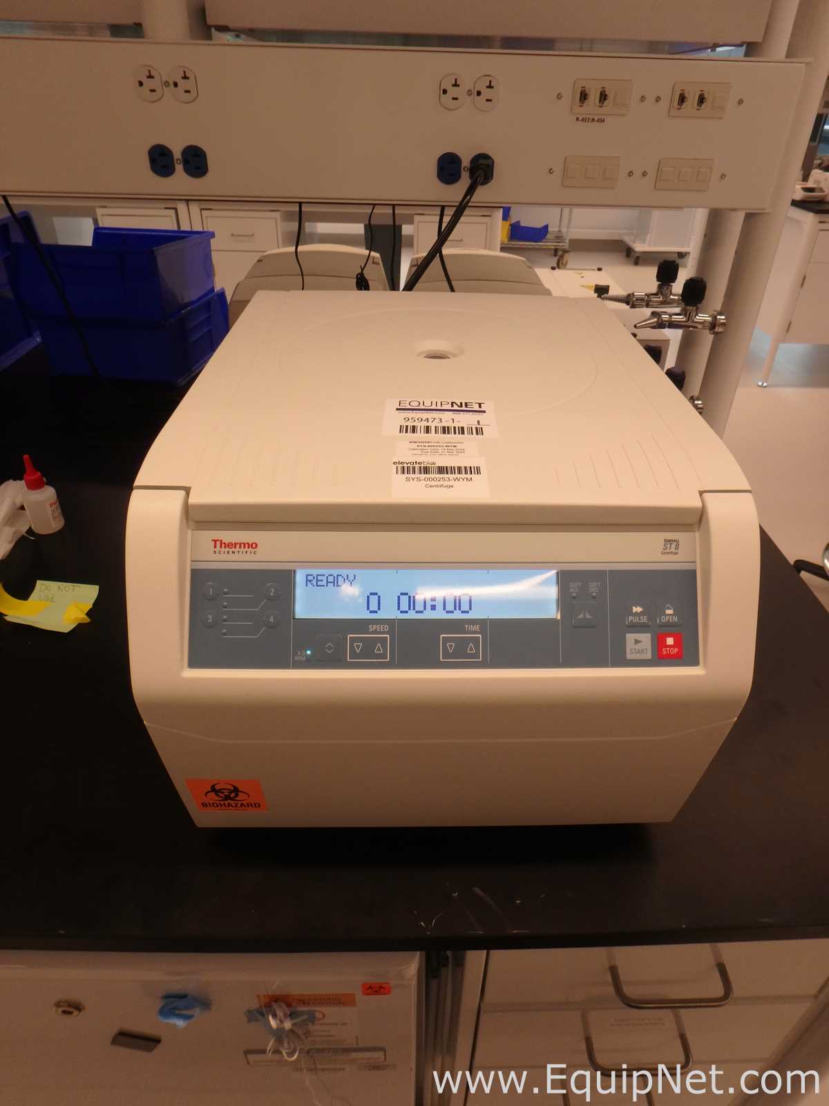 Centrífuga para laboratorio Thermo Scientific Sorvall ST8