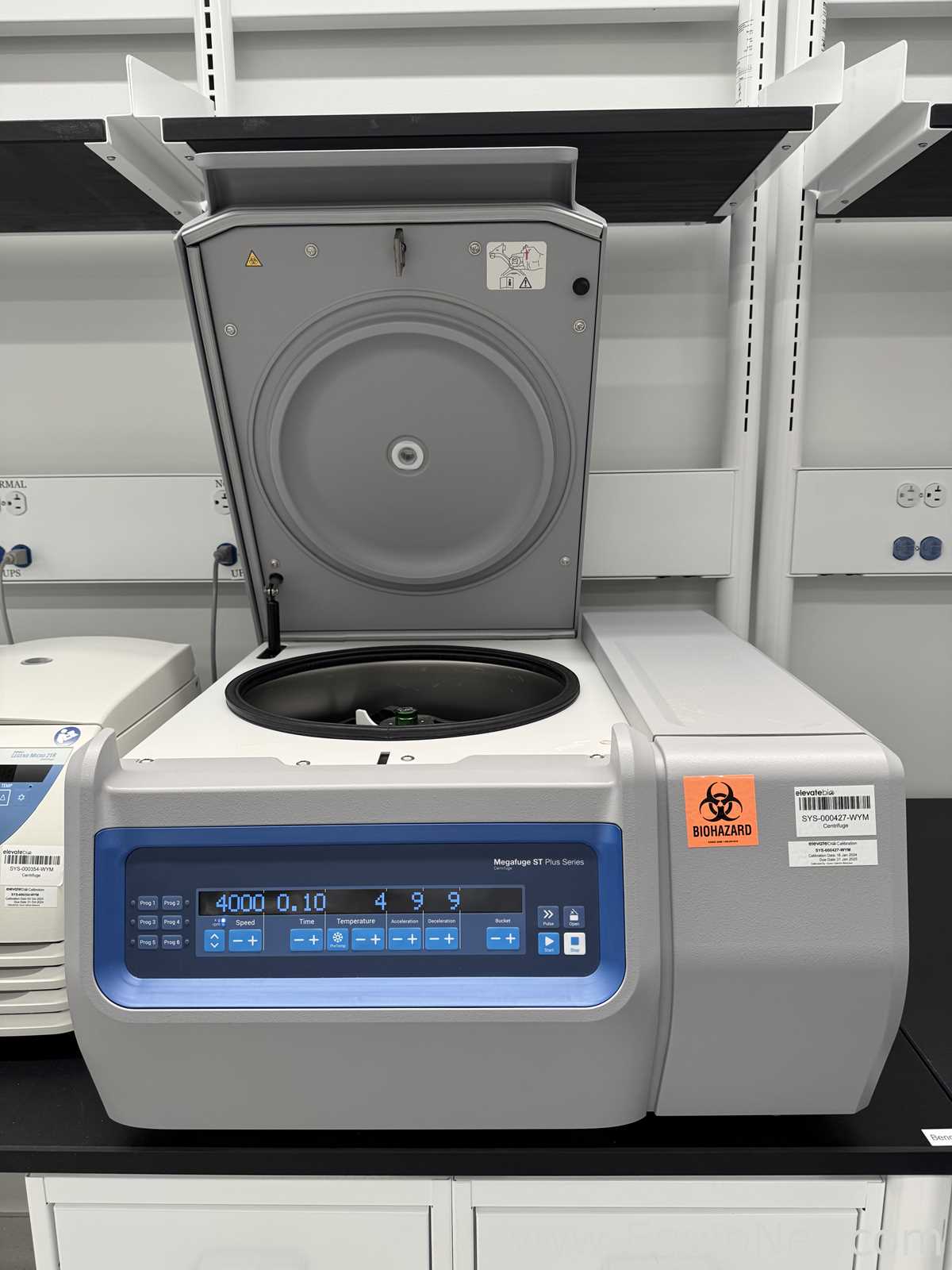 Centrífuga para laboratorio Thermo Scientific Megafuge ST1R Plus-MD