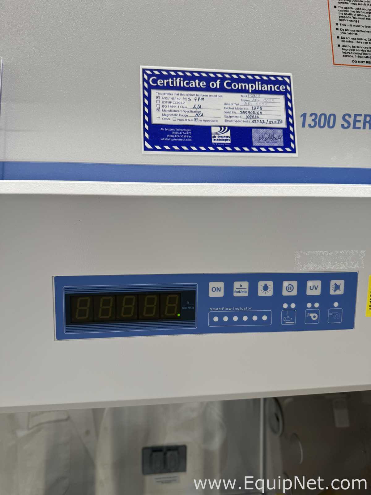 Cabina de Seguridad Biológica Thermo Scientific 1375