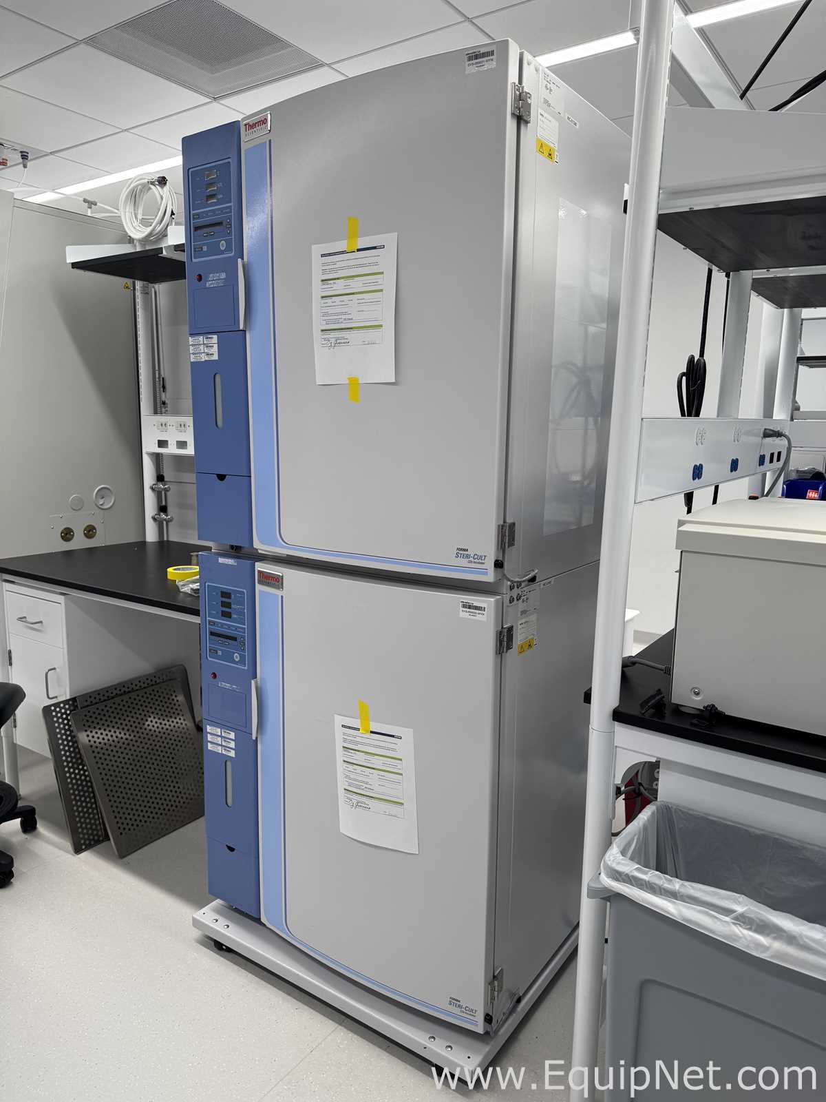 Thermo Fisher 3307 Forma Steri-Cult CO2 Double Stacker Incubators