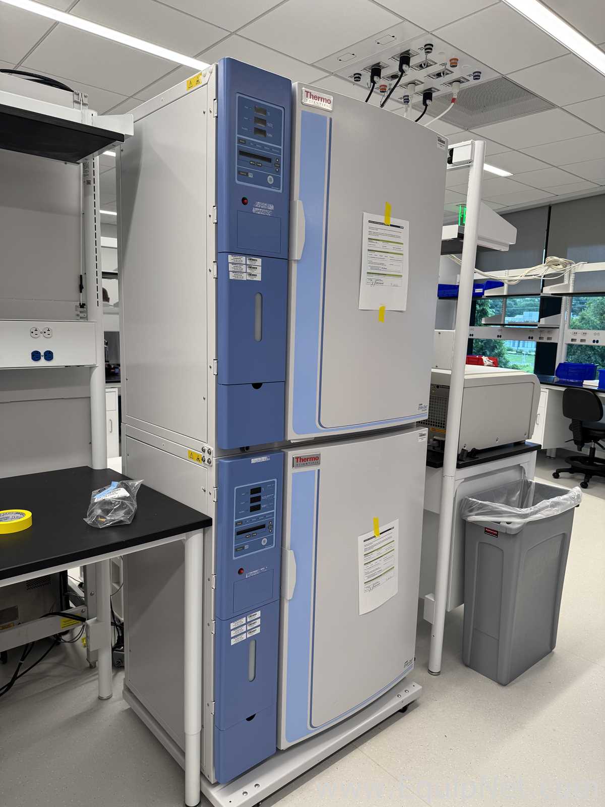 Thermo Fisher 3307 Forma Steri-Cult CO2 Double Stacker Incubators