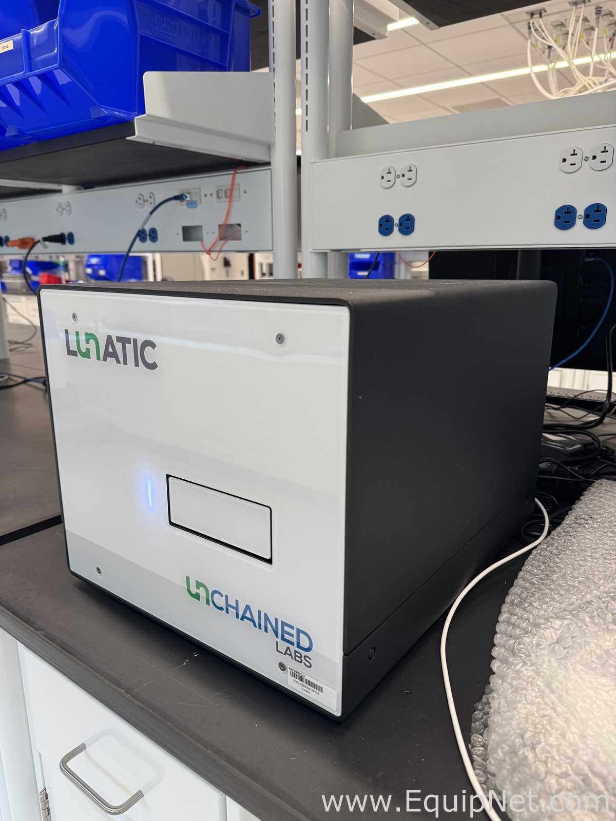 Unchained Labs Lunatic UV/Vis Spectrophotometer