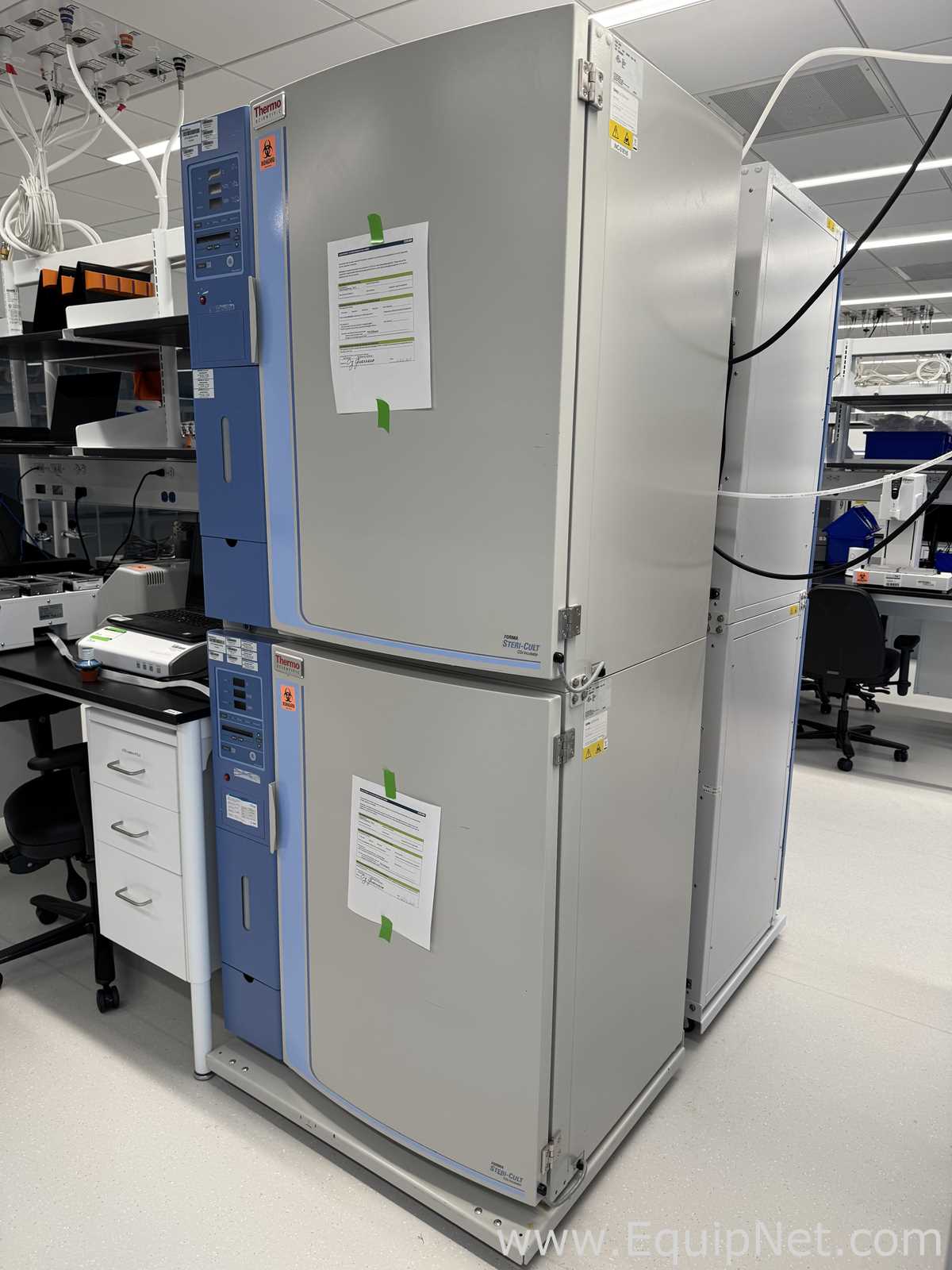 Thermo Fisher 3307 Forma Steri-Cult CO2 Double Stacker Incubators