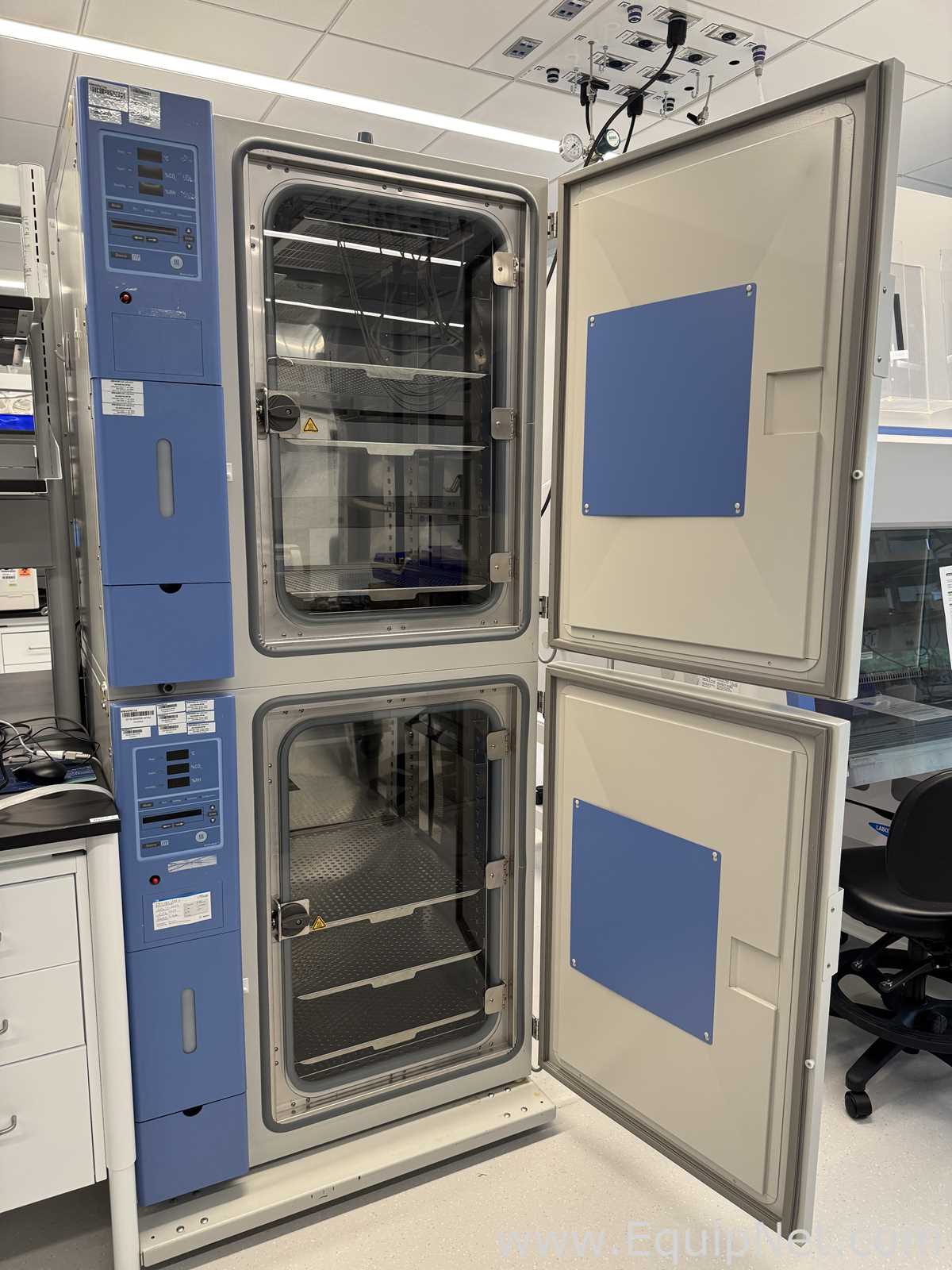 Thermo Fisher 3307 Forma Steri-Cult CO2 Double Stacker Incubators