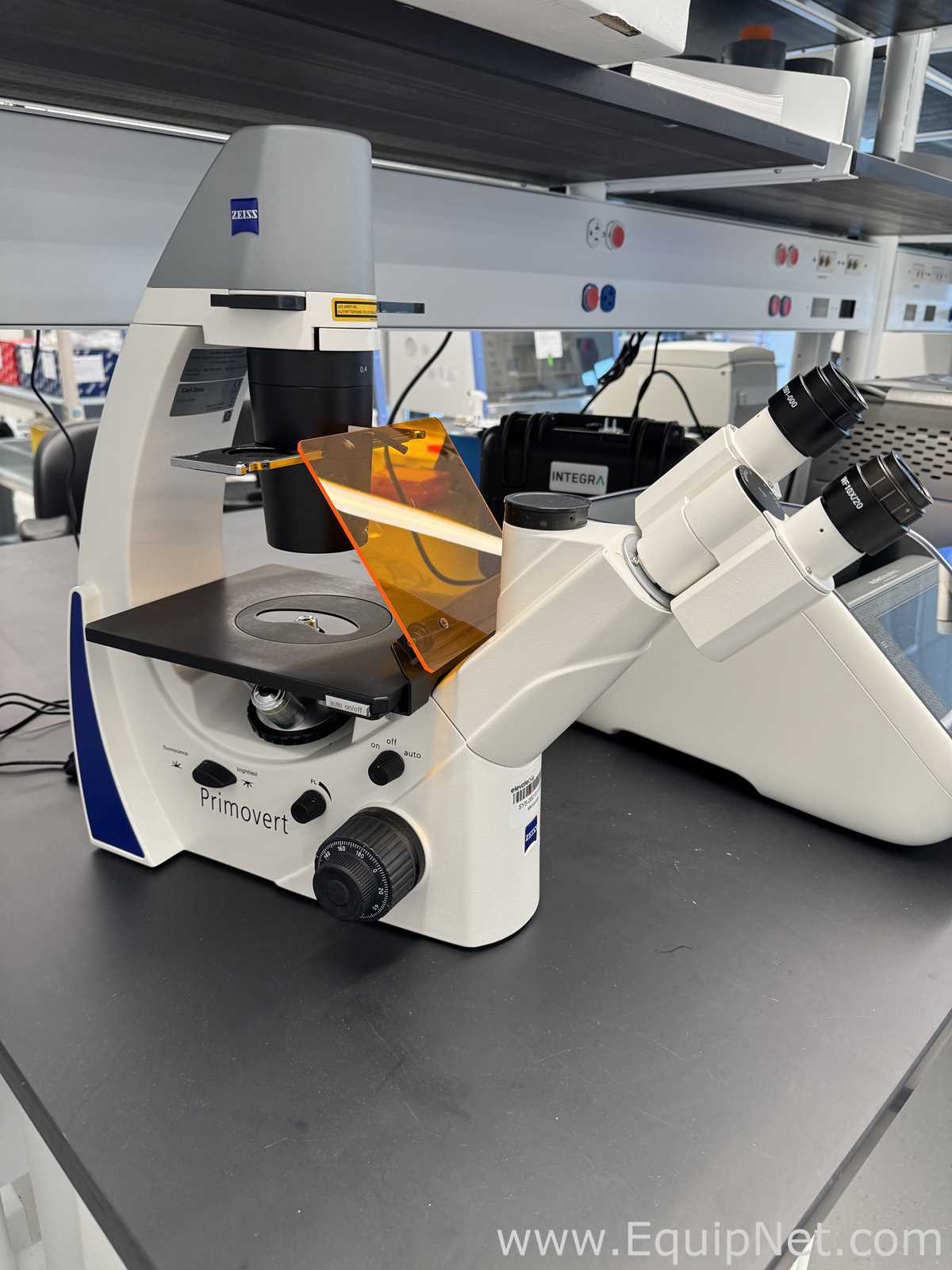 Microscopio Zeiss Primovert