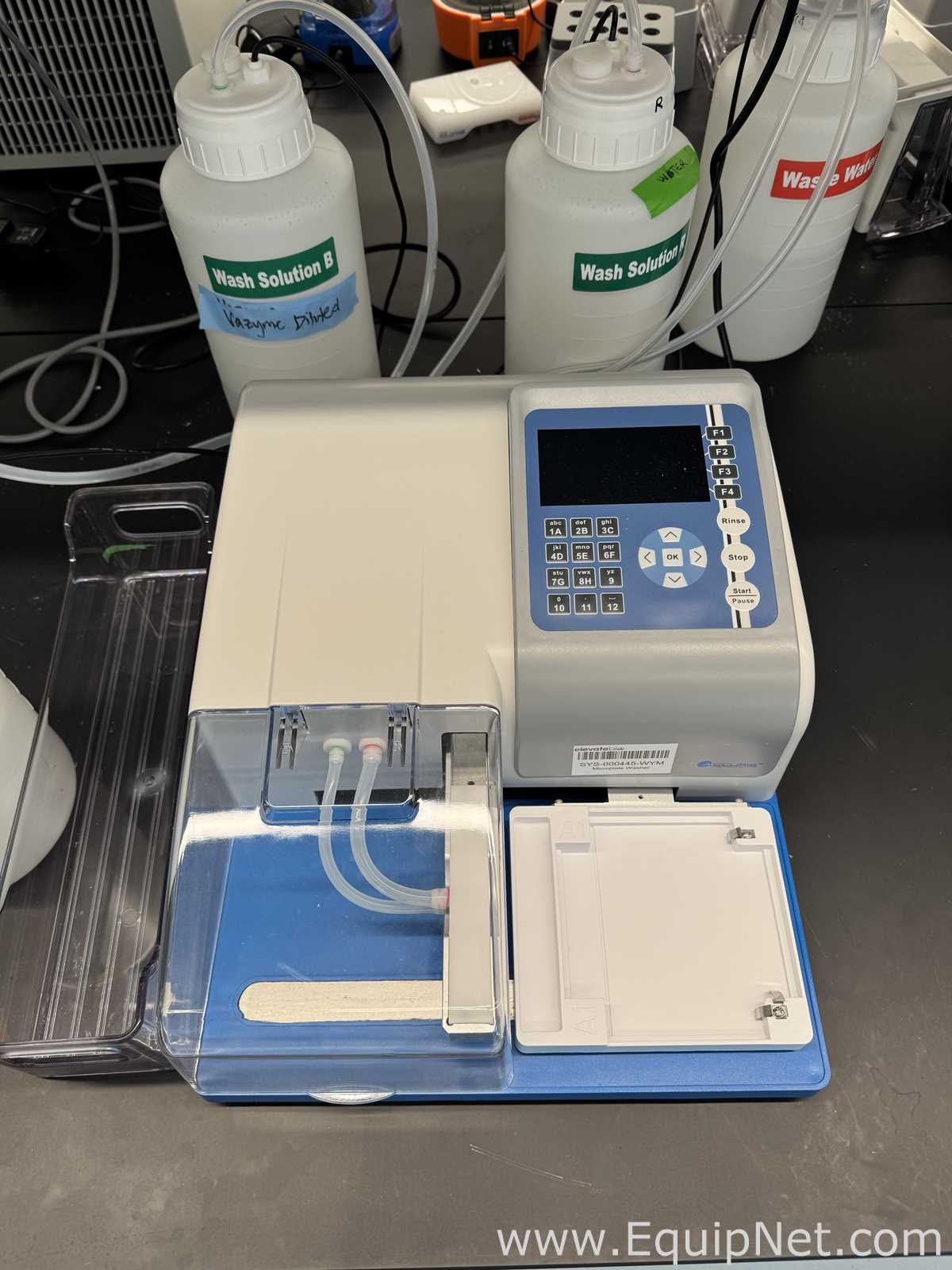 Accuris Instruments MW9600 Microplate Washer With Plastic Bottles