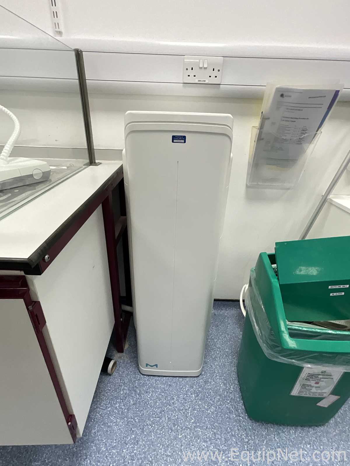Millipore Milli - Q Laboratory Purified Water Generation Storage and Distribution System - R