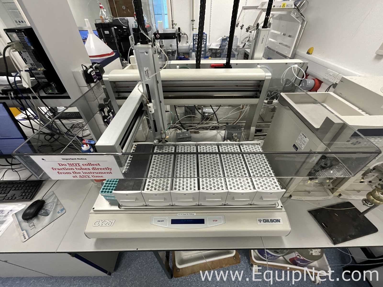 Gilson UV/VIS-155 HPLC System with GX-281 Liquid Handler