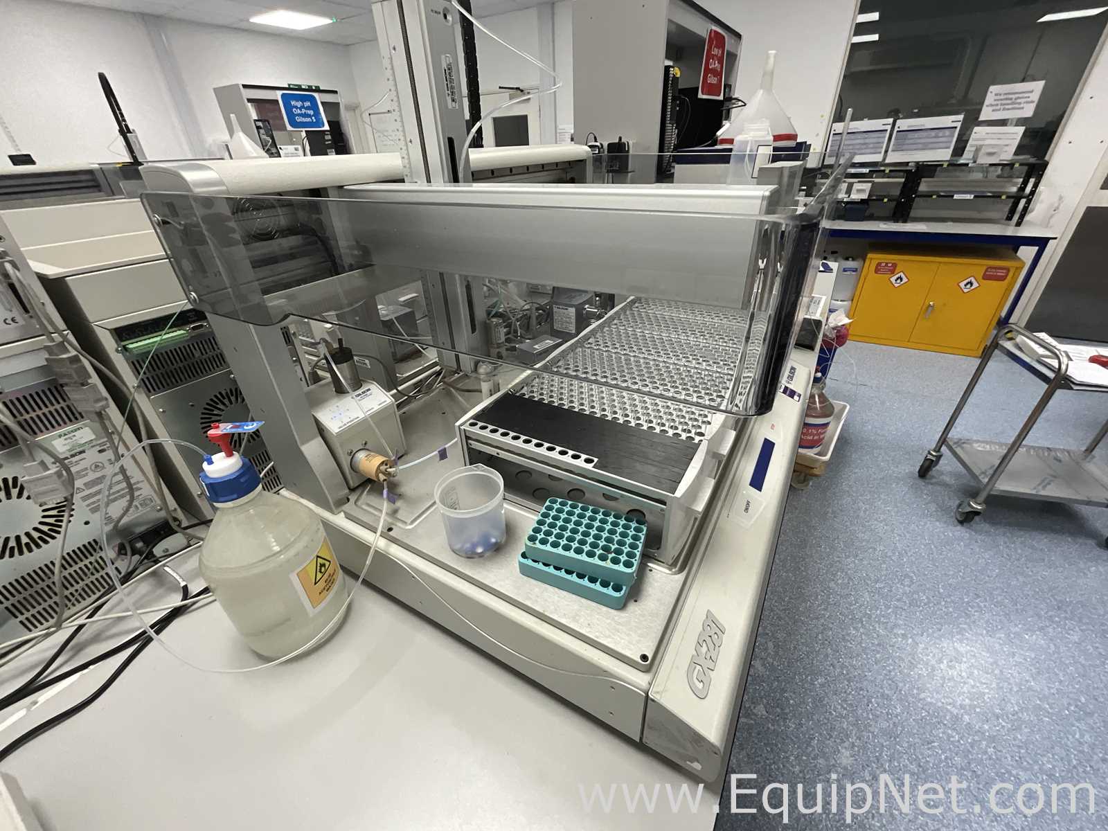 Gilson UV/VIS-159 HPLC System with GX-281 Liquid Handler