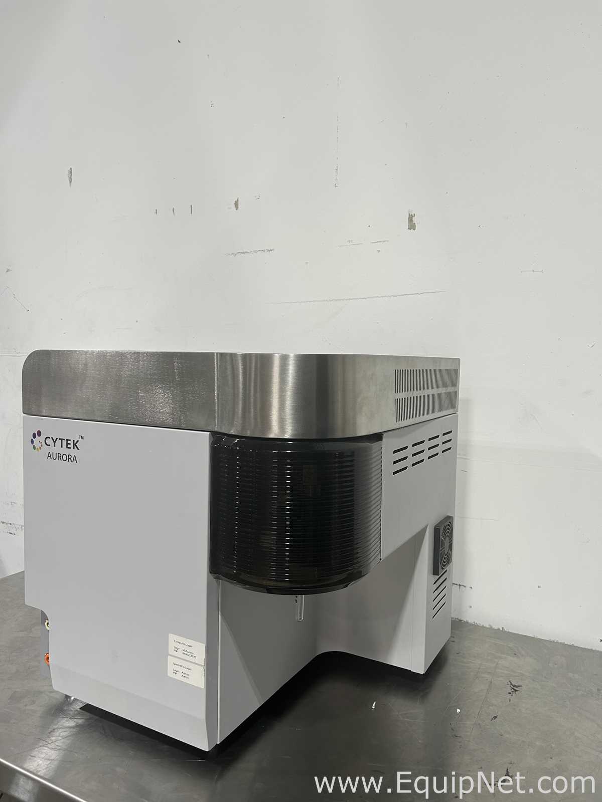 Cytek Aurora Flow Cytometer