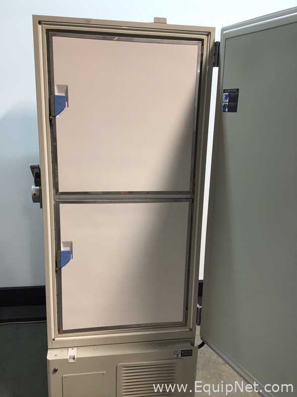 Congelador Panasonic MDF-U53VA-PA