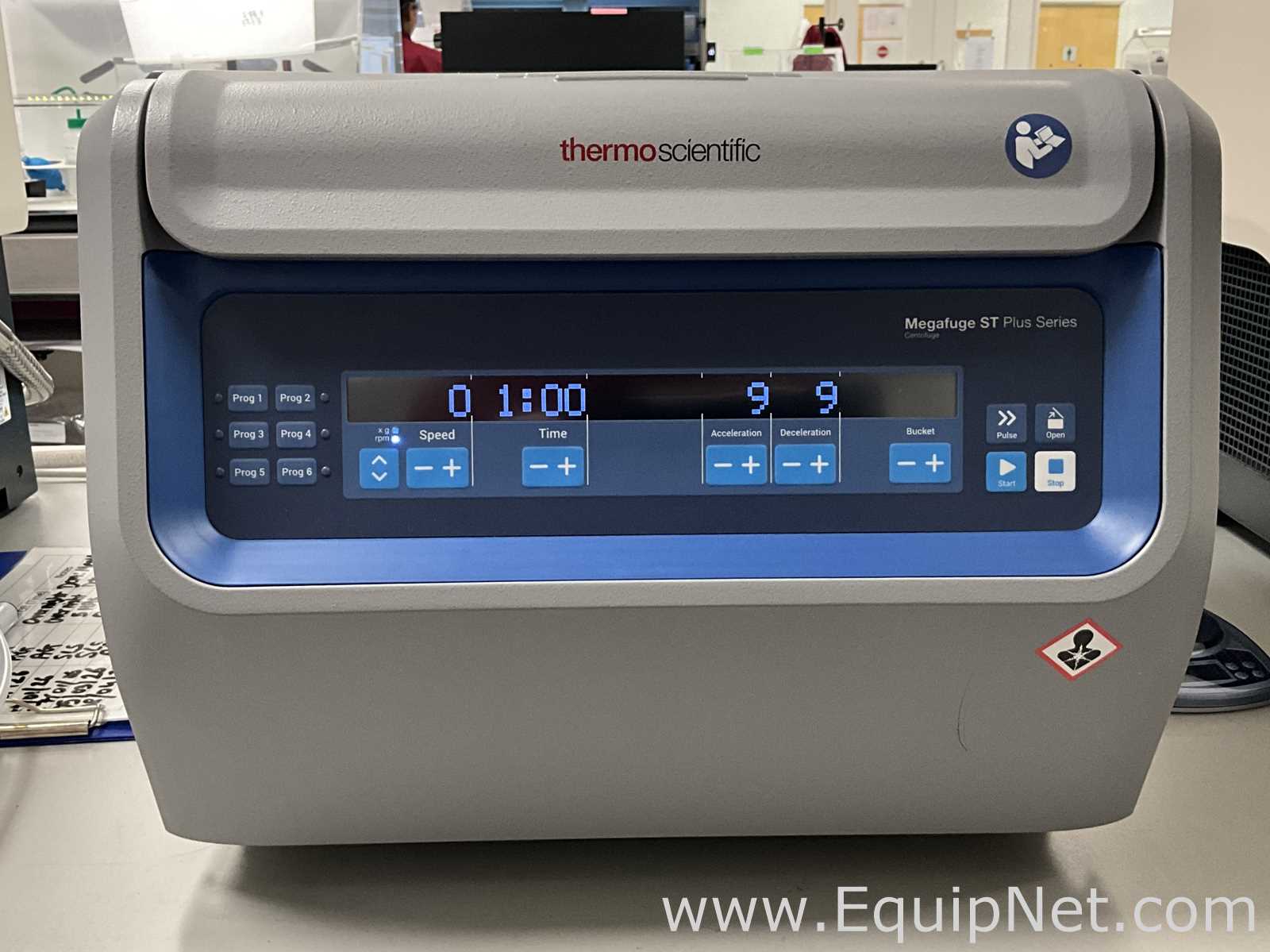 Thermo Fisher Scientific Megafuge ST1 Plus Laboratory Centrifuge