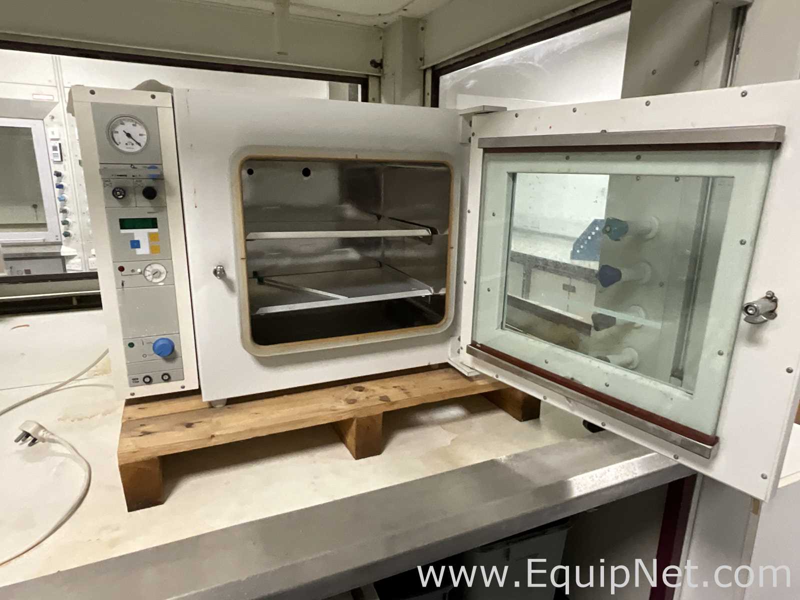 Estufa a Vácuo Thermo Scientific Vacutherm VT6060M