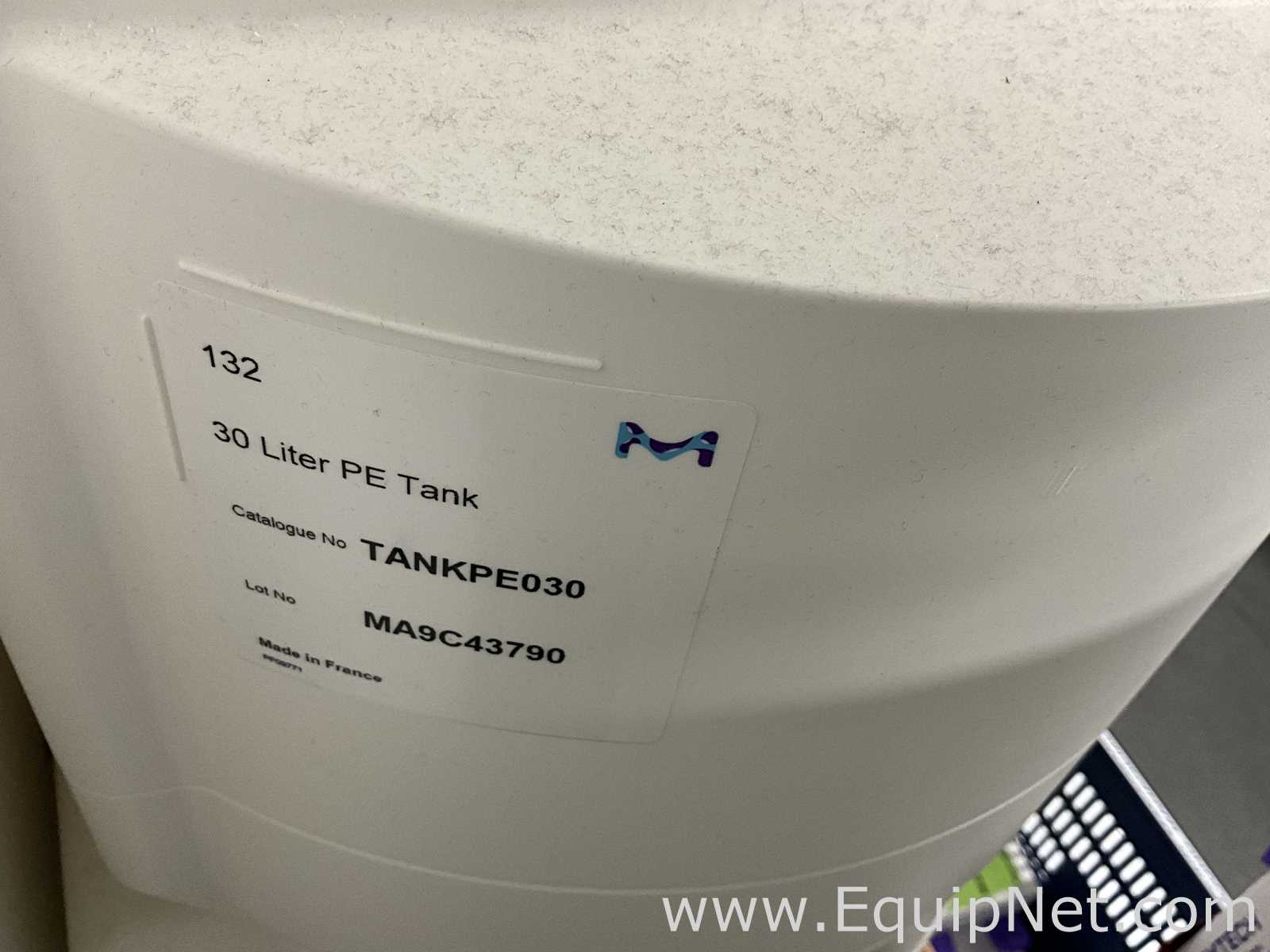 Sistema de Purificação e Destilação de Água Millipore Elix Essential 5