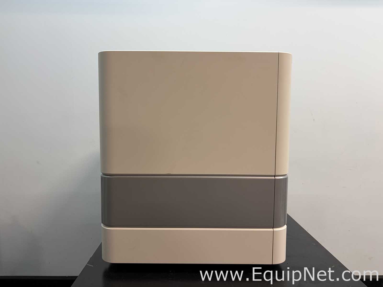 Manipulador de Líquidos Nanostring Technologies nCounter Prep Station 5s