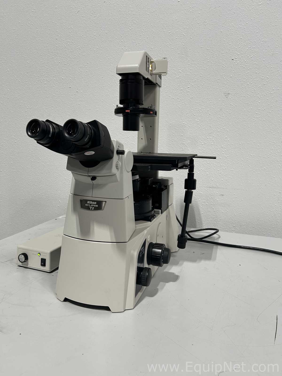Microscópio Nikon Eclipse Ti-S