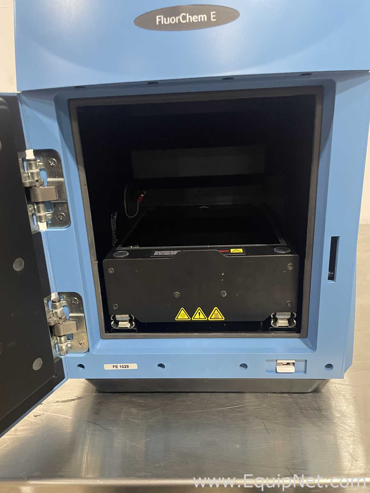 Protien Simple FluorChem E Digital Darkroom