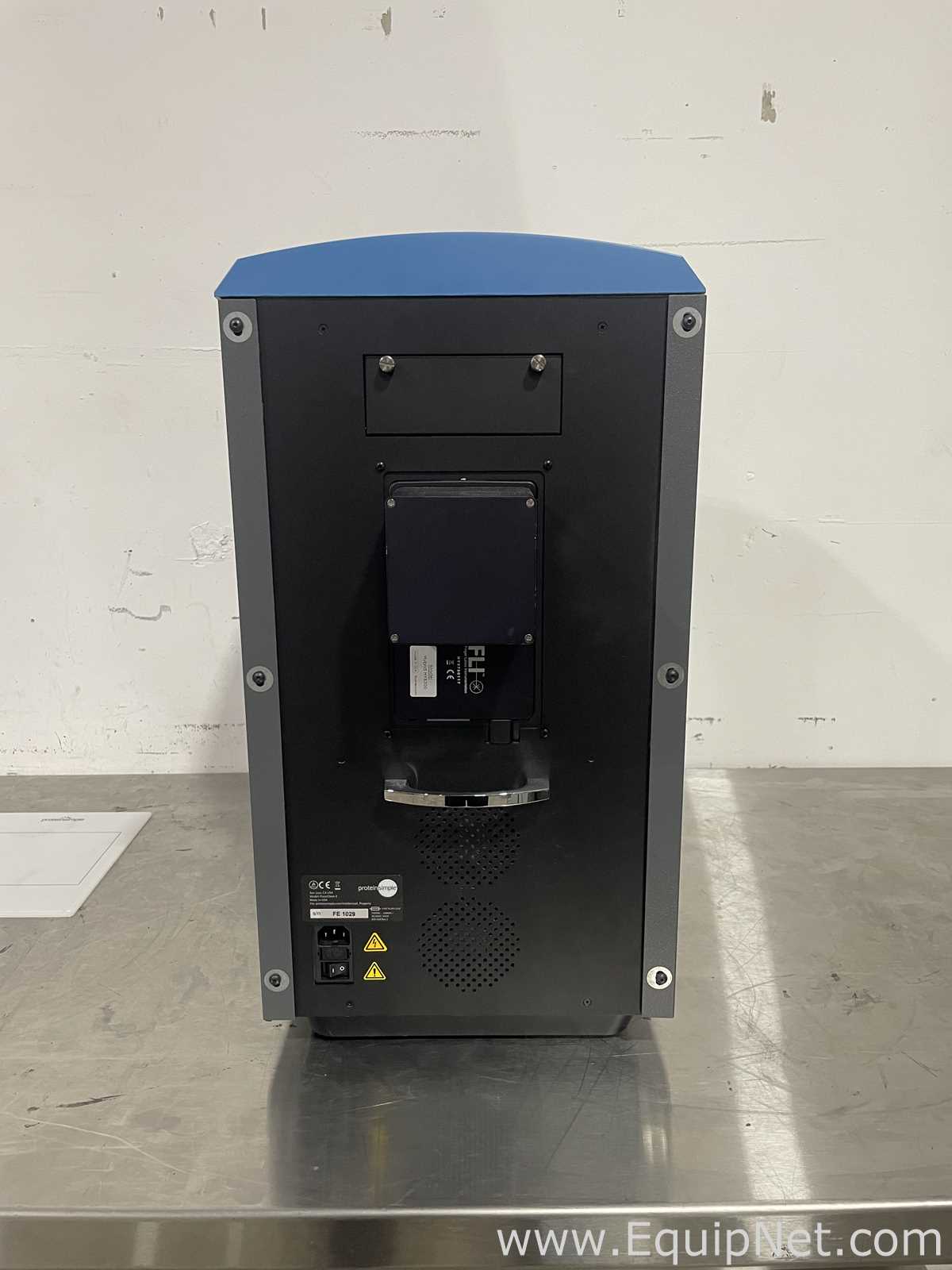 Protien Simple FluorChem E Digital Darkroom