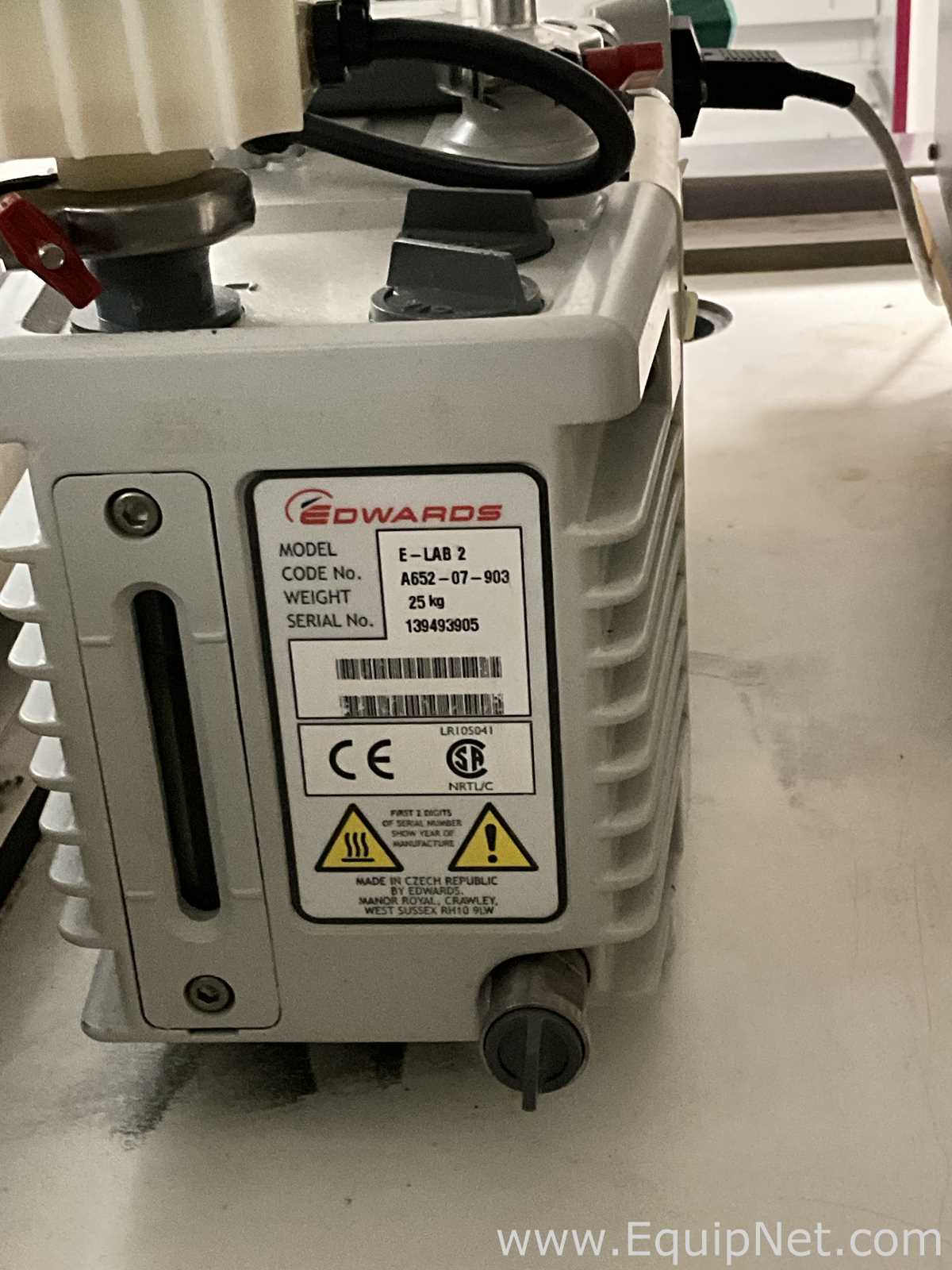 Gallenkamp OVA031.XX1.5 Laboratory Vacuum Oven with Edwards ELab2 Vacuum Pump
