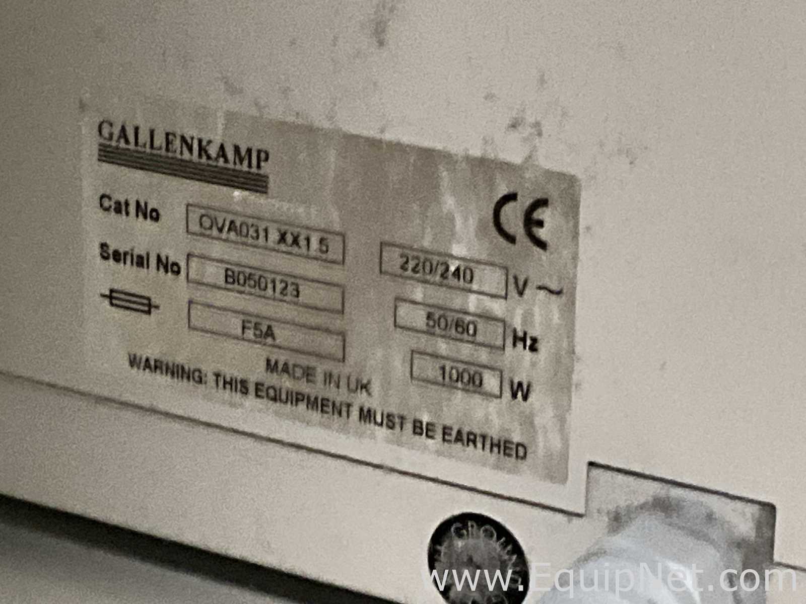 Gallenkamp OVA031.XX1.5 Laboratory Vacuum Oven with Edwards ELab2 Vacuum Pump