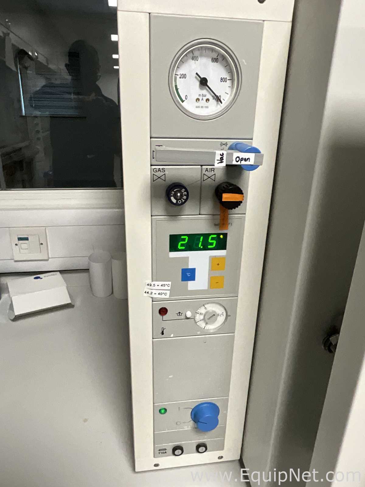 Estufa a Vácuo Thermo Scientific Vacutherm VT6060M