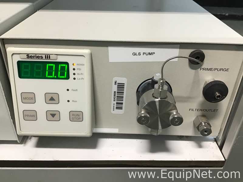 Waters 2767 Sample Manager With 2545 Quaternary Gradient Module And 515 HPLC Pump