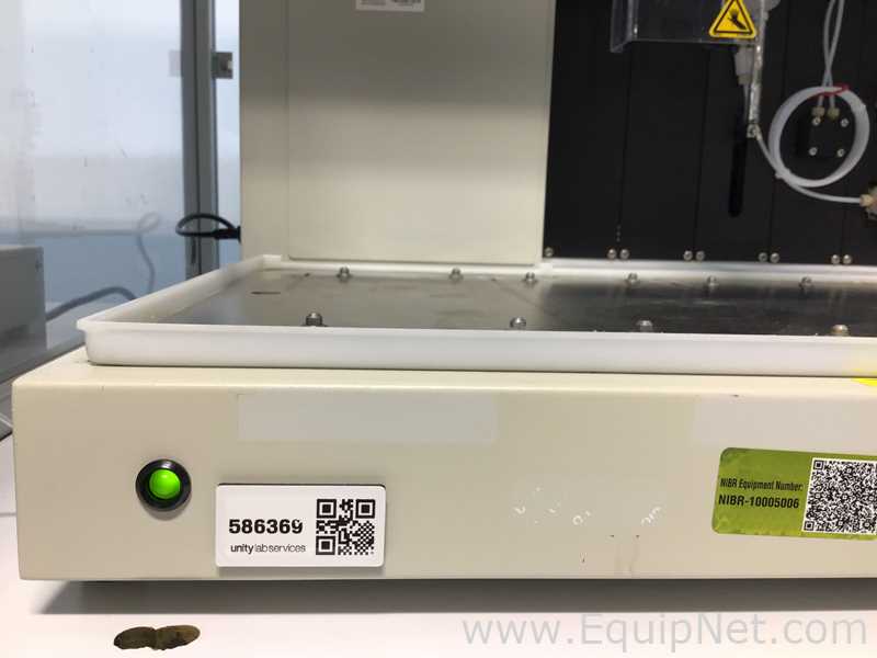 Waters 2767 Sample Manager With 2545 Quaternary Gradient Module And 515 HPLC Pump