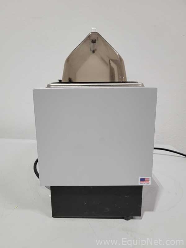 Banho Maria e Circulador Polyscience 5L-M