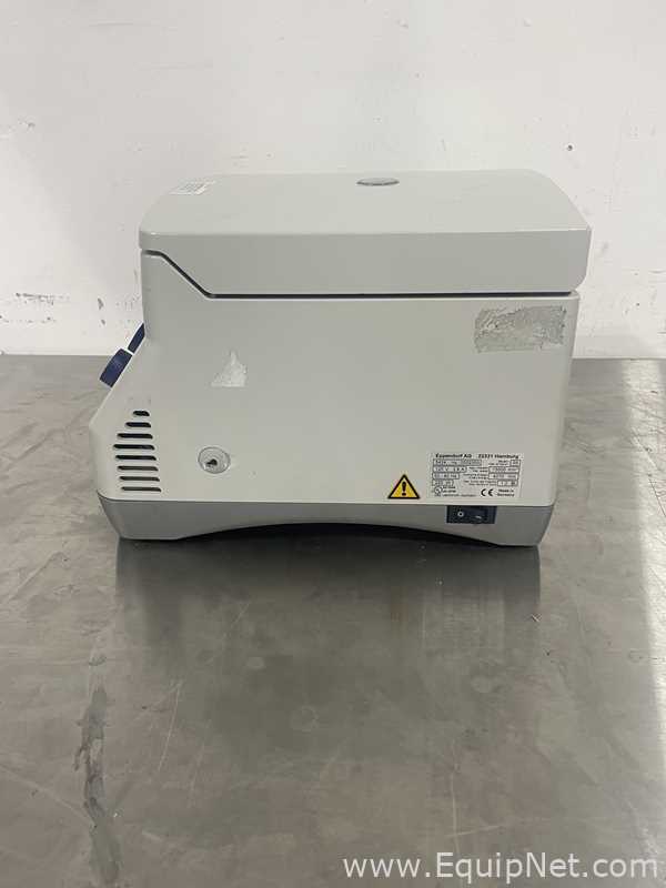 Centrífuga para Laboratórios Eppendorf 5424
