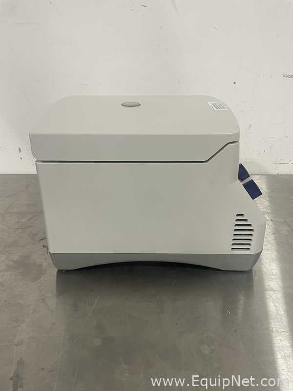Centrífuga para Laboratórios Eppendorf 5424