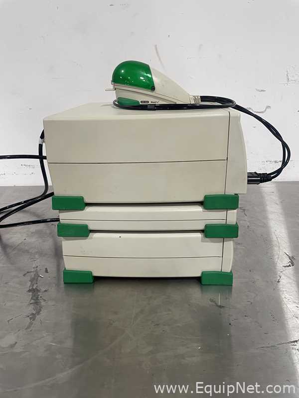 BIO RAD Gene Pulser Xcell and CE PC Module Electroporation System