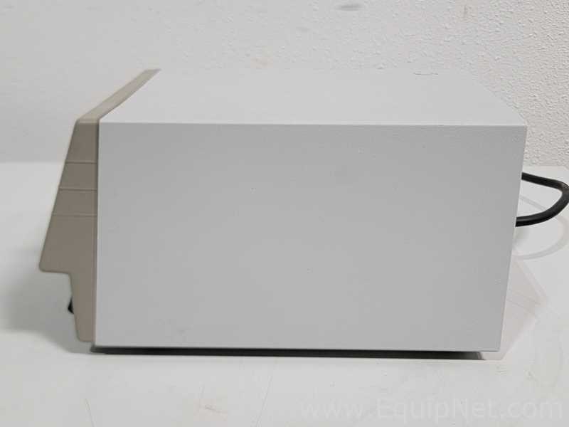 VWR 300 Electrophoresis Power Supply