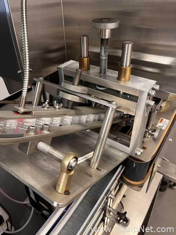 SureKap SK6000-BF6 Automatic 6 Spindle Capper